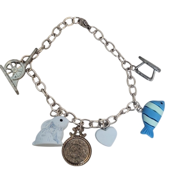 Hand Crafted Stainless Steel Rabbit Fish Monopoly Piece Charm Bracelet - Picture 4 of 4